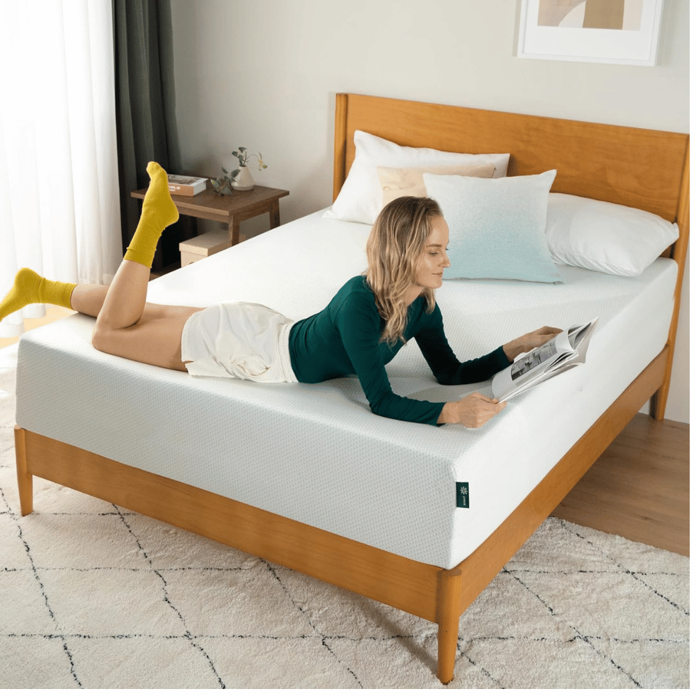 Zinus memory foam bed