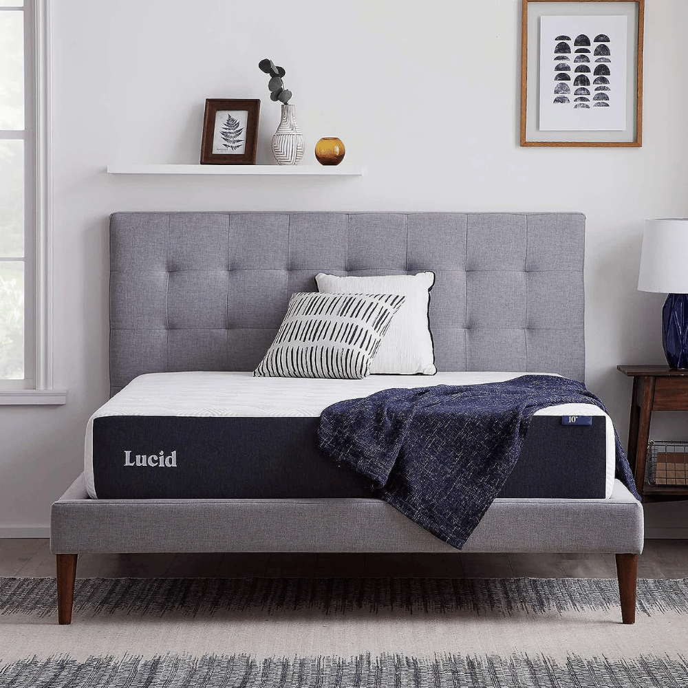Lucid pressure relief bed